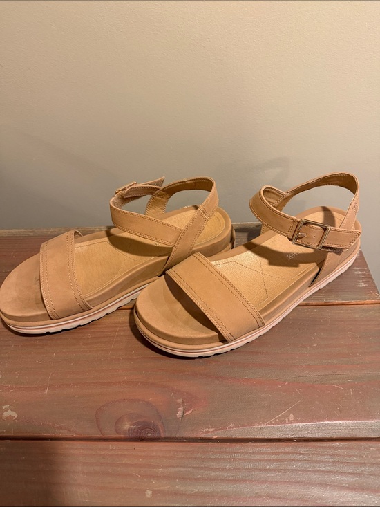 Crown Vintage Shoes - Crown Vintage Tan T-Strap Ankle Buckle Sandals